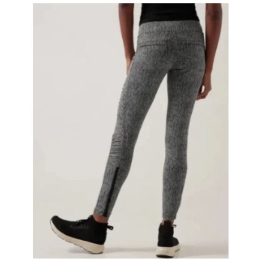 Like New! ATHLETA Delancey Textured Moto Tight Legging Braiden Black in S - Picture 2 of 16